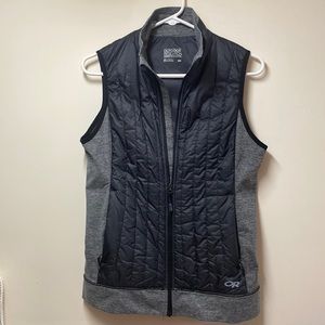 Outdoor Research fitted vest, size small, black/gray side zip pockets